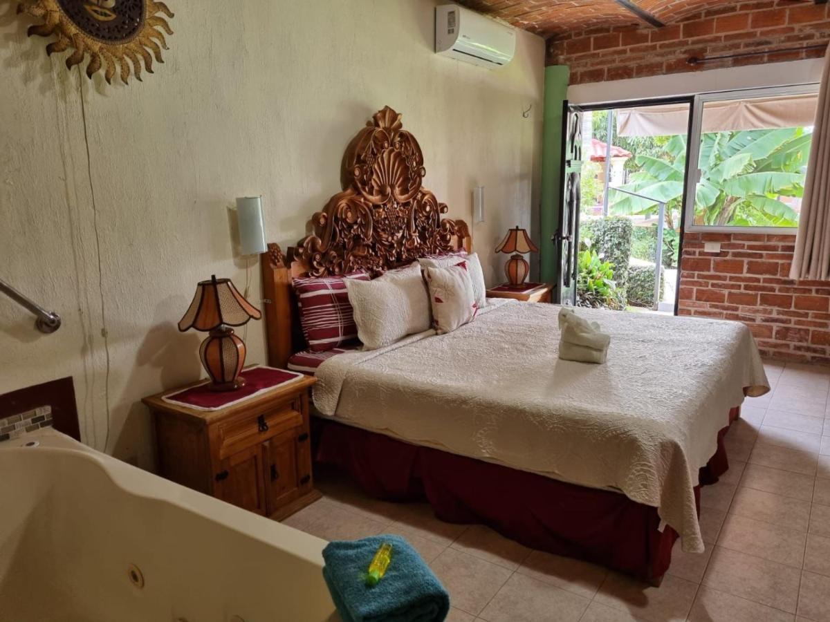 Casa De La Abuela Bed & Breakfast Ахихик Екстериор снимка
