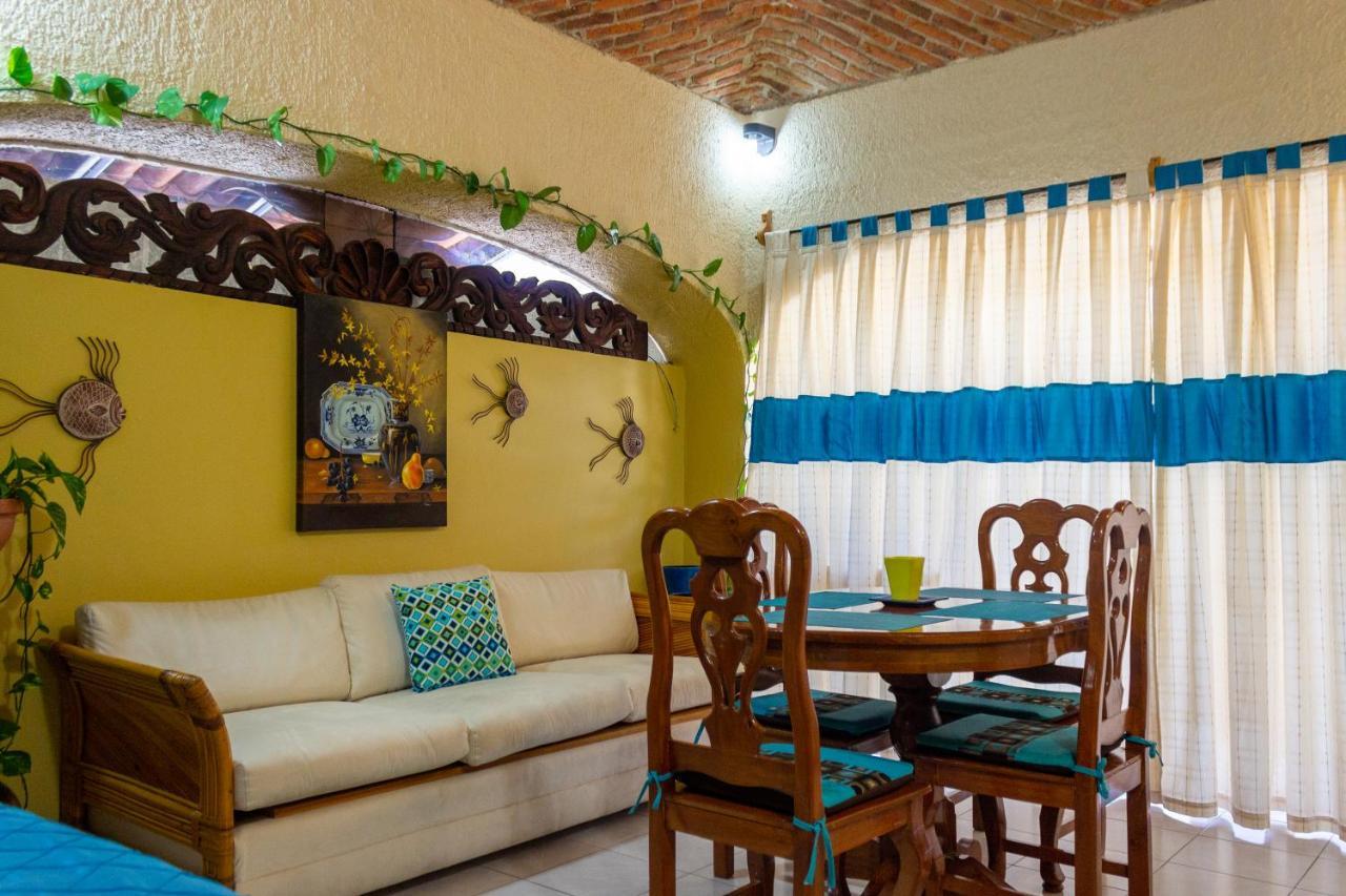 Casa De La Abuela Bed & Breakfast Ахихик Екстериор снимка