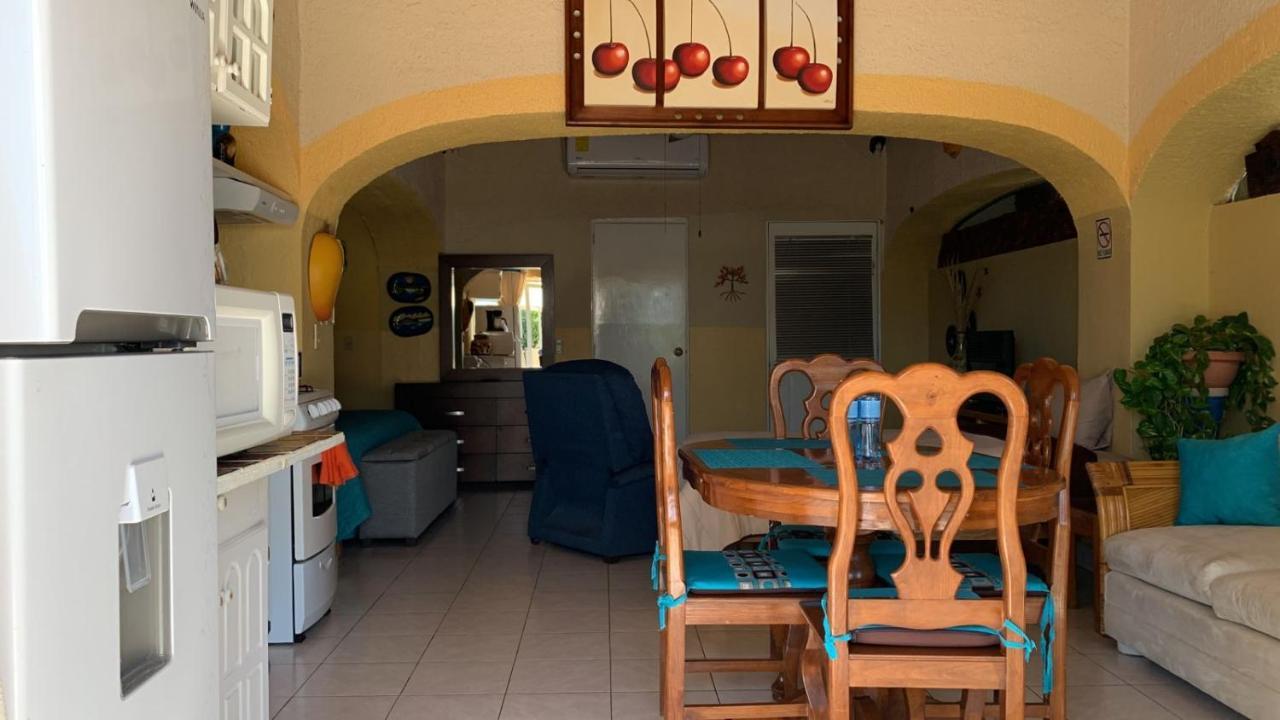 Casa De La Abuela Bed & Breakfast Ахихик Екстериор снимка