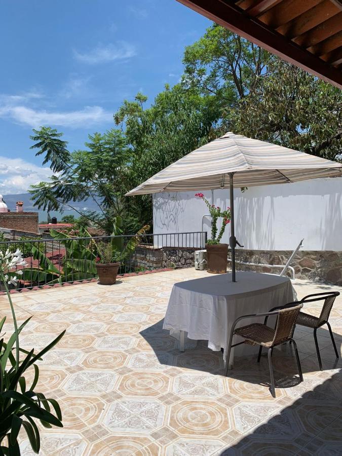 Casa De La Abuela Bed & Breakfast Ахихик Екстериор снимка