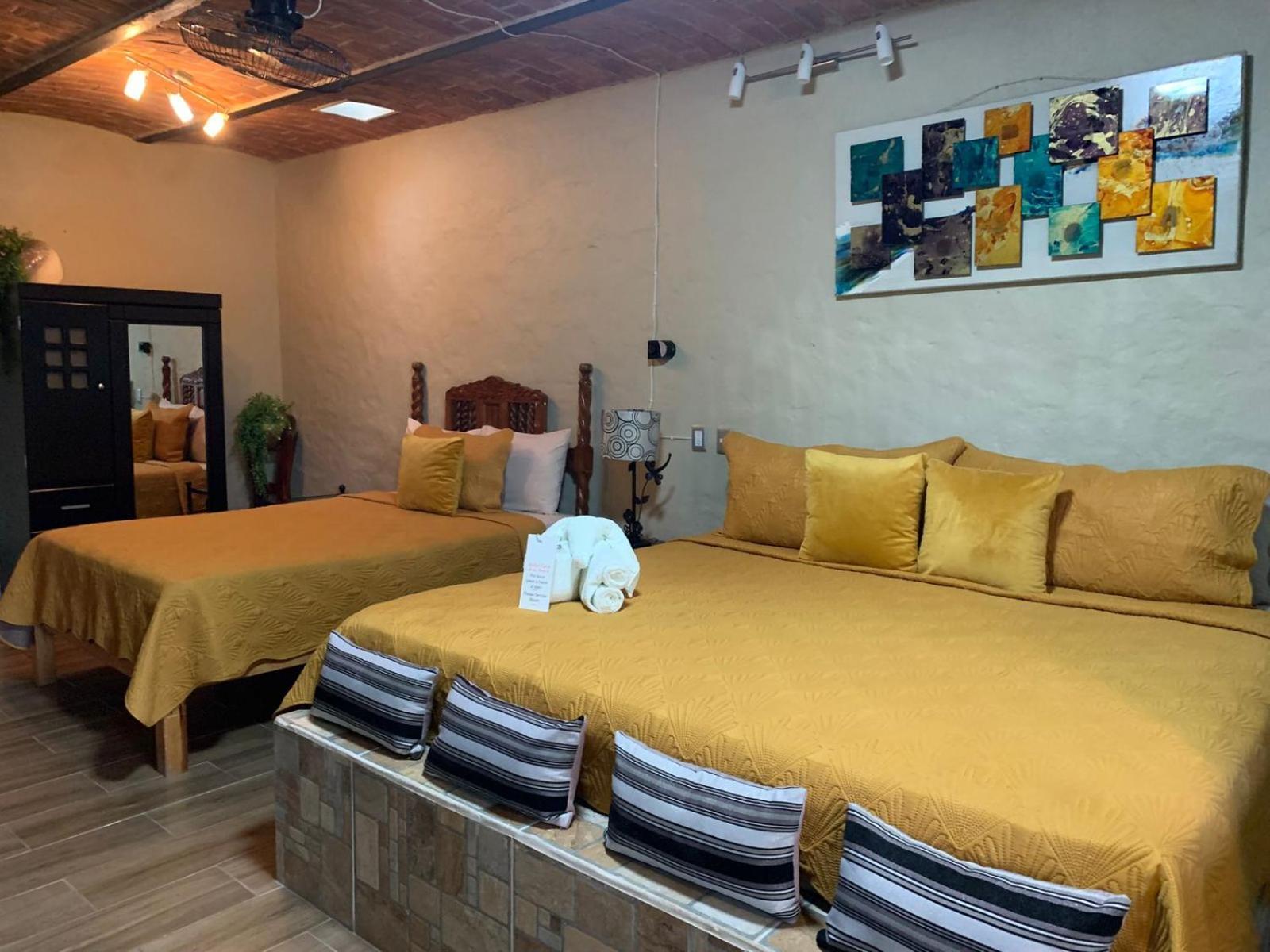 Casa De La Abuela Bed & Breakfast Ахихик Екстериор снимка