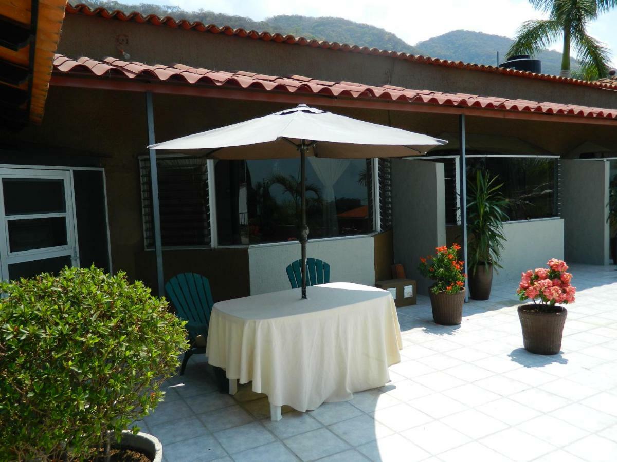 Casa De La Abuela Bed & Breakfast Ахихик Екстериор снимка